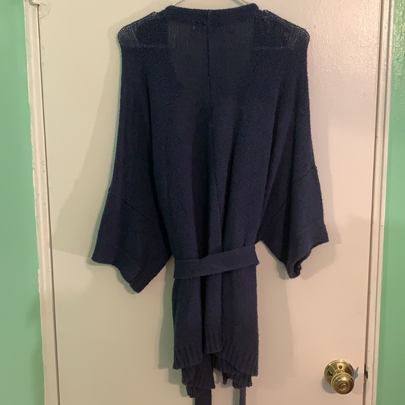 UGG wrap around sweater - Picture 6 of 6